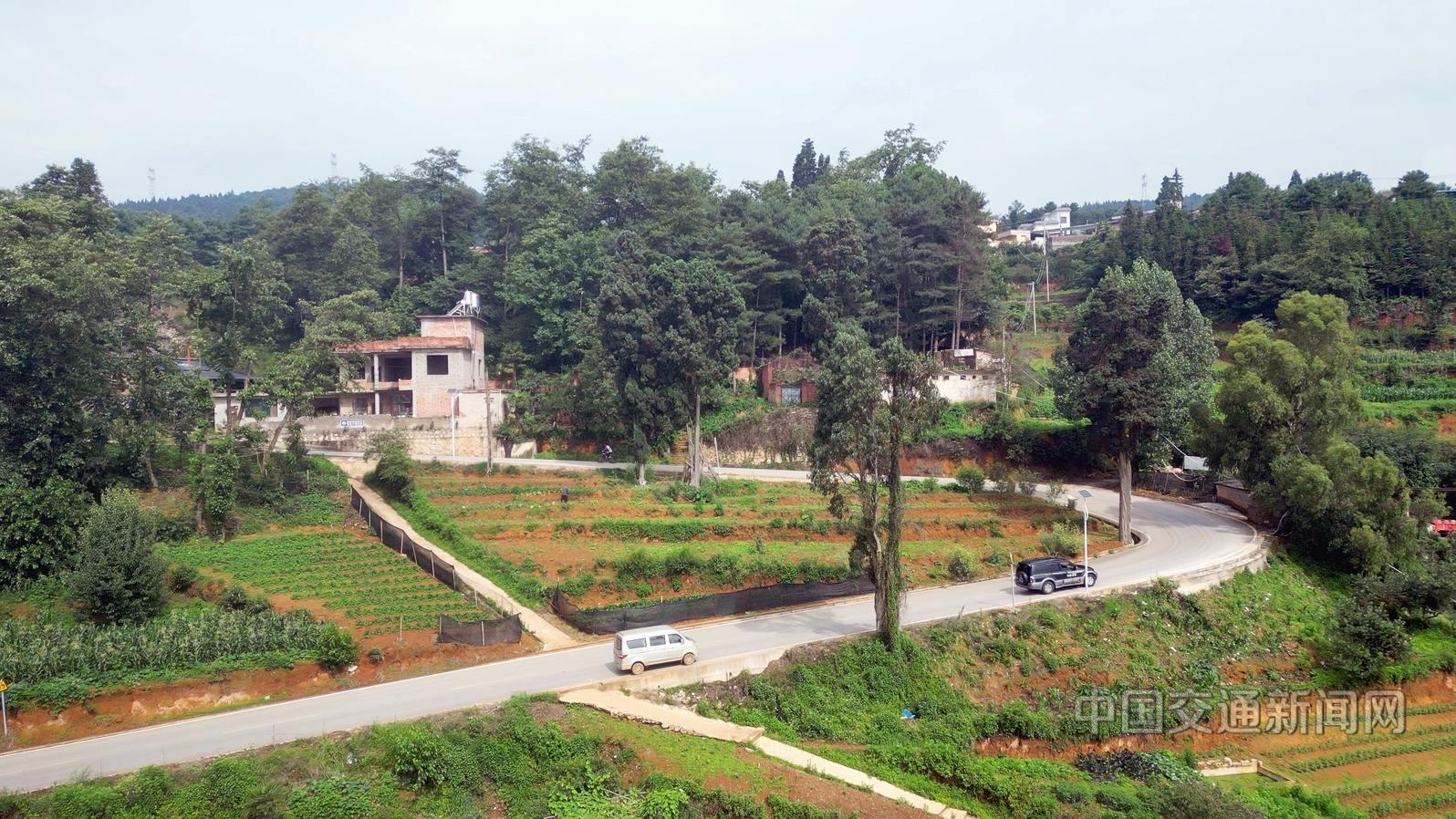 云南個舊鄉(xiāng)村旅游“風(fēng)景線”即將改造完成