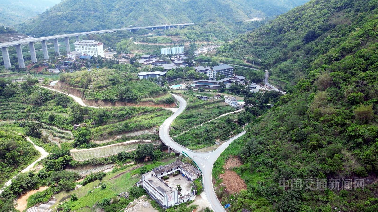 云南個舊鄉(xiāng)村旅游“風(fēng)景線”即將改造完成