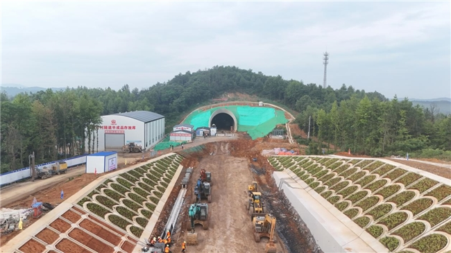 5月份2次貫通！邵永鐵路建設(shè)開(kāi)啟進(jìn)度“加速”模式